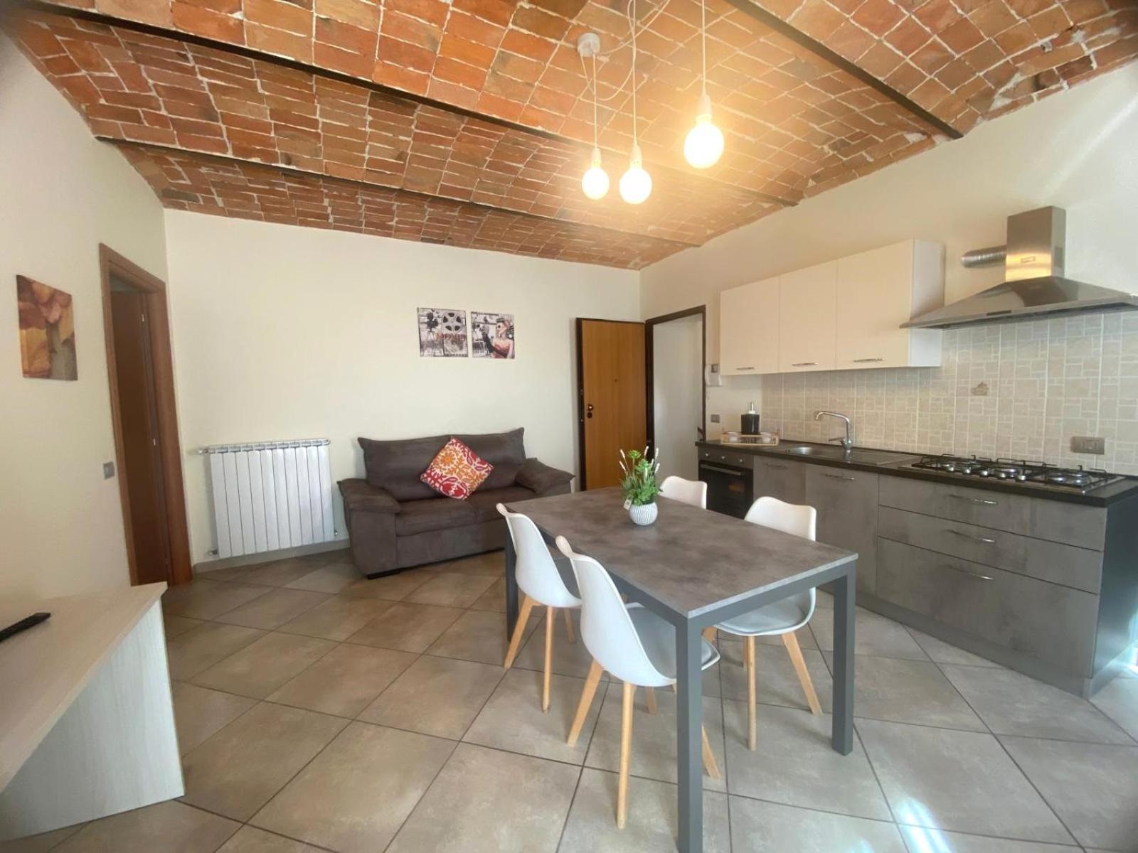 Appartamento Mi & Ti CastellʼAlfero Exteriör bild